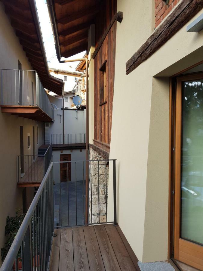 L'Atelier Du Temps - Les Greniers Appartements Aosta Exterior photo